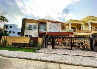 BRAND NEW HOUSE FOR SALE in BAHRIA TOWN Lahore