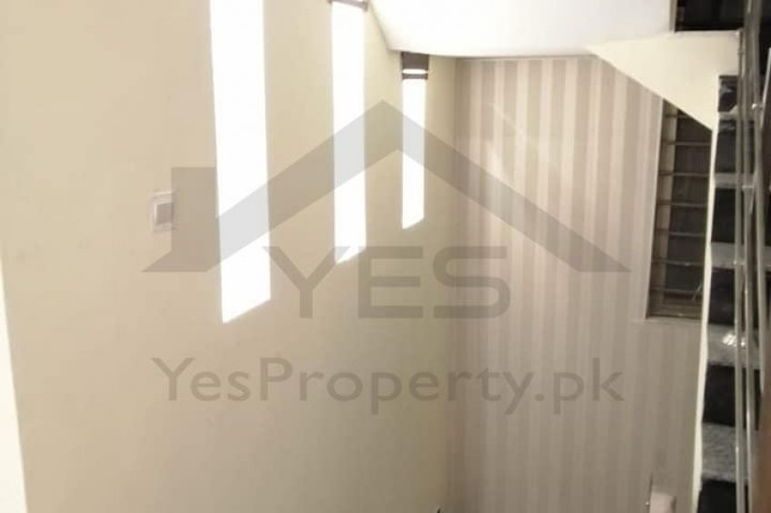 10 marla house for rent Bahria town phase 8