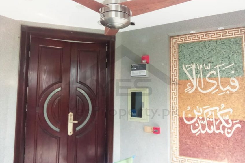 5 Marla Beautiful House For Sale In DHA 9 Town