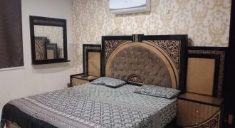 Daily weekly basis furnished available for rent in bahria town Lahore DD Block Sacter D