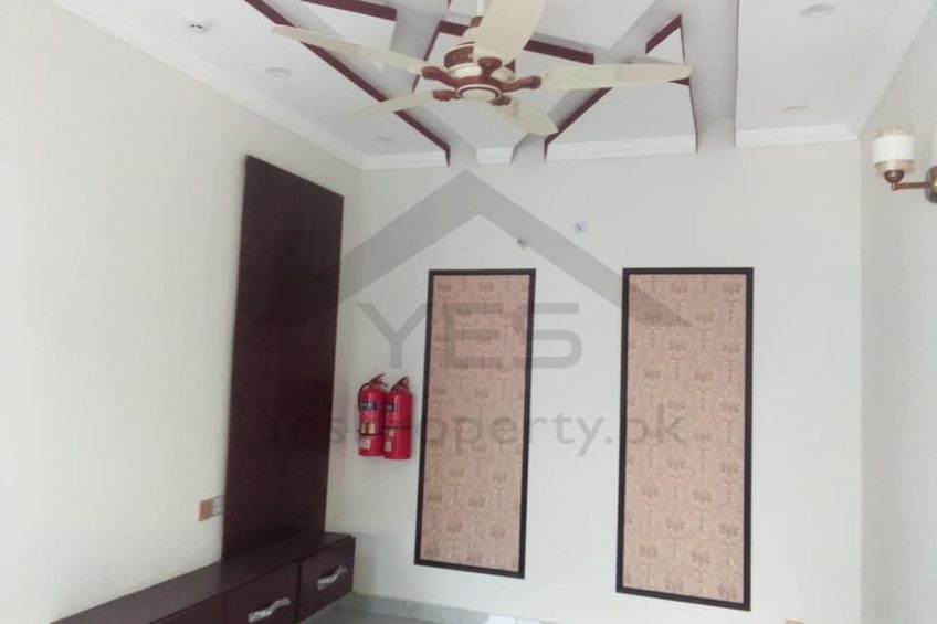 5 Marla Beautiful House For Sale In DHA 9 Town