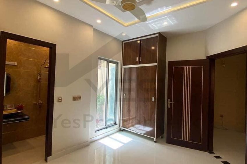 3 Marla Brand New Semi Furnished Pair House 𝐢𝐧 , AL Kabir Town Phase Lahore 𝐅𝐨𝐫 Sale.