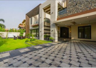 2 Kanal BUNGALOW FOR SALE In DHA Lahore