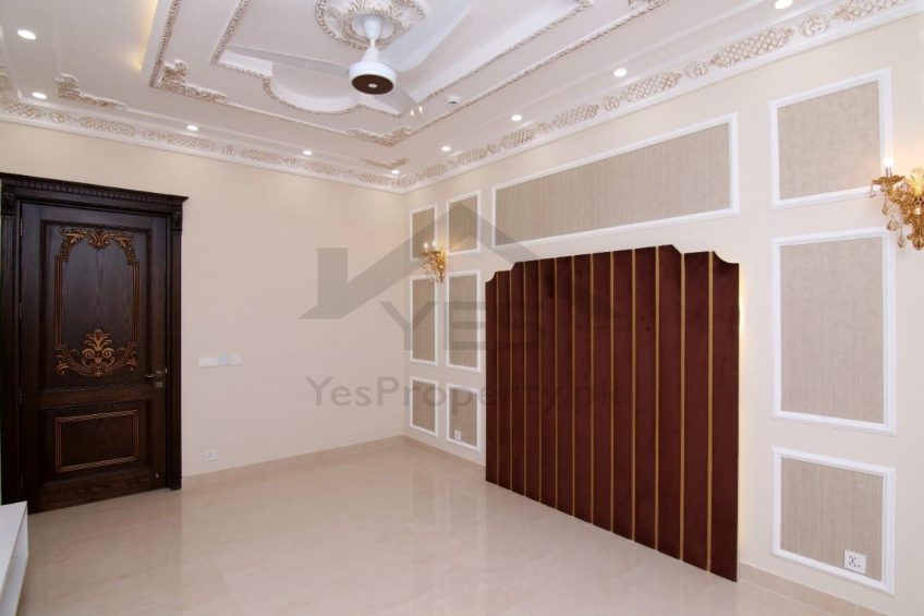 5 Marla Beautiful House for sale in Rizwan Garden Lahore