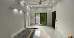 10 Marla House For Sale in Bahria Town Lahore