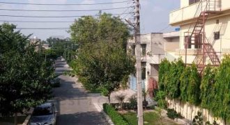 7 marla house available for sale in Valencia town Lahore