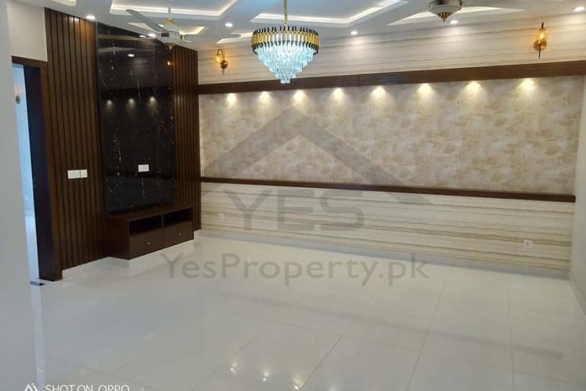 10 Marla brand new house for sale in Bahria Town Lahore