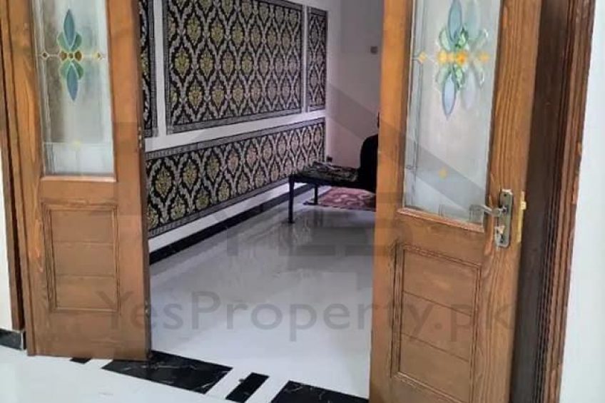 8 Marla Luxurious House for Sale On College Road NEAR PIA Road Wapda Town, Lahore.