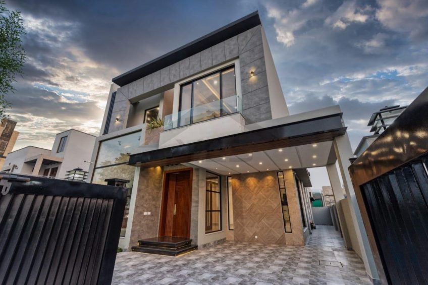 Modern style 10 marla vvip hot location house for sale in DHA Rahbar XI