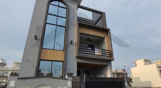 5 marla brand new house for sale in Park View City Lahore