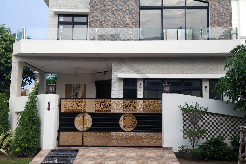 7 Marla Corner Bungalow in DHA Phase 6 at Prime Location Available For Sale