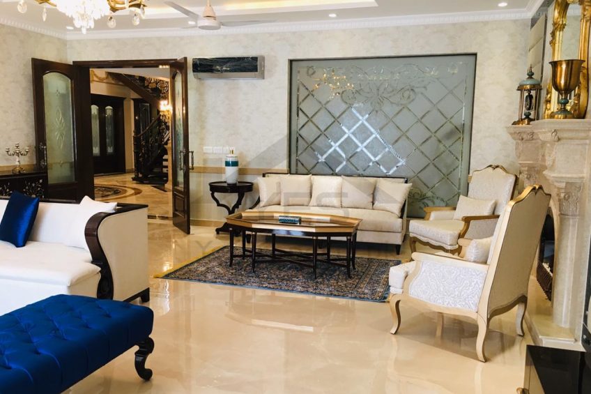 2 kanal luxury banglow available for sale in DHA phase 6