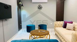 Daily weekly basis furnished apartment available for rent in bahria town Lahore