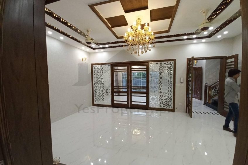 10 Marla Brand New Luxury House for Sale at Super Hot Location of Bahria Town Lahore.