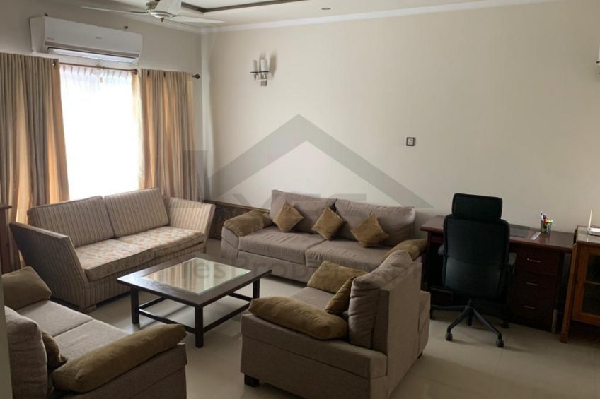 10 Marla 2 Bedroom Lower Portion available for Rent Phase 6, Block A