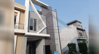 5 marla brand new house for Rent AL KABIR TOWN PH 1