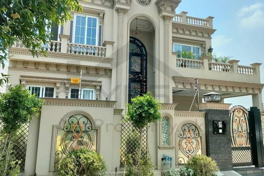 1 kanal Spanish Design Beautiful House for Sale in DHA Lahore