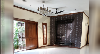 1 Kanal in HOT LOCATION CHEAP PRICE DHA Lahore VERY BEAUTYFUL HOUSE FOR SALE