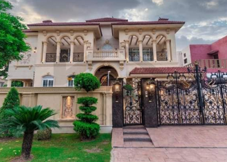 This is a 33 Marla Brand new House For Sale Sialkot Cantt.