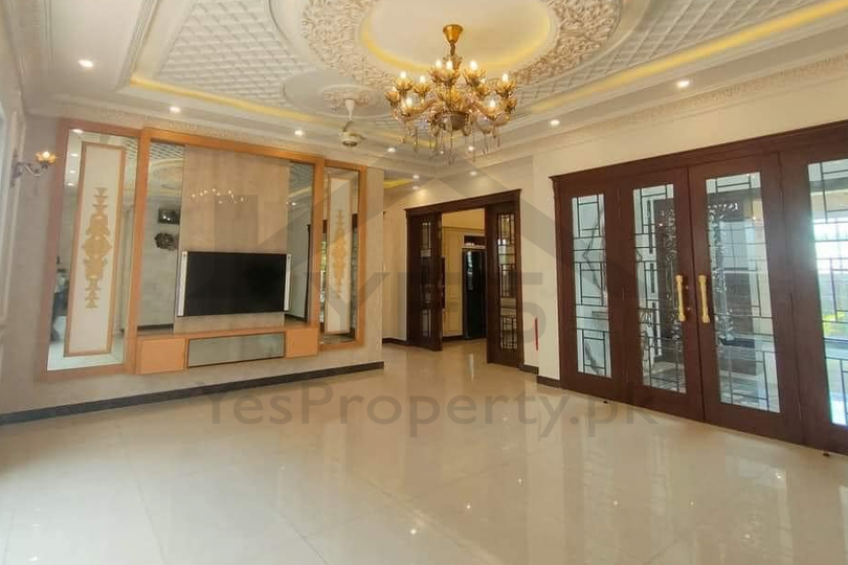 1 kanal Spanish Design Beautiful House for Sale in DHA Lahore