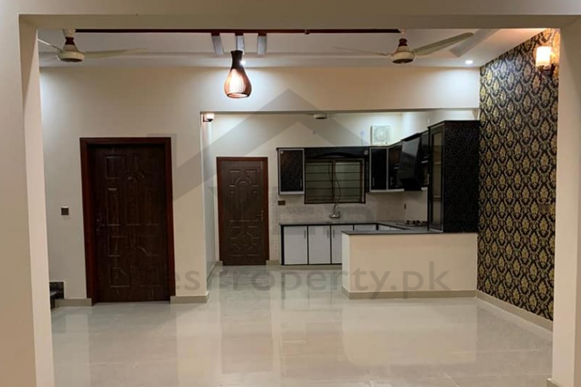 6 Marla Brand New House For Sale in Diamond City Sialkot Cantt