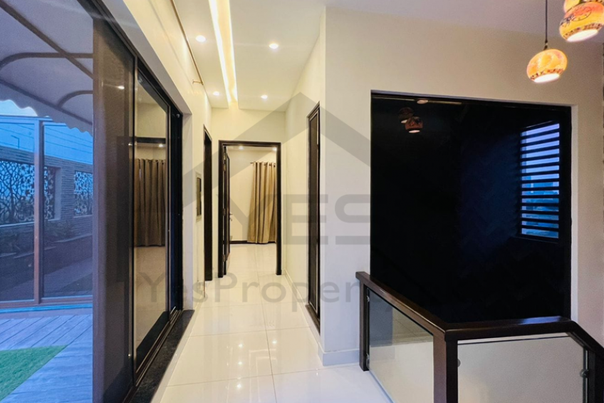 7 marla House urgent sale in DHA Phase 6