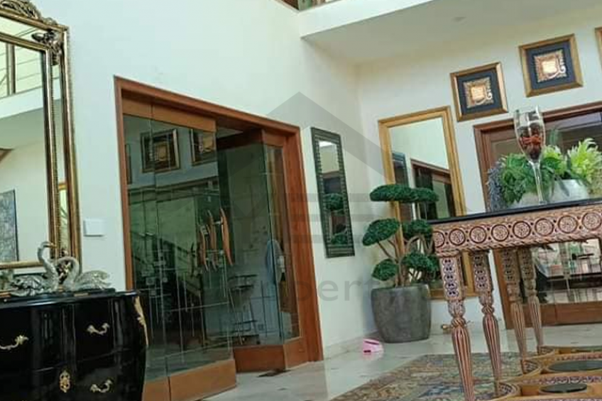 2 kanal 6 Bed Rooms Beautiful Furnished House for Rent in DHA Lahore