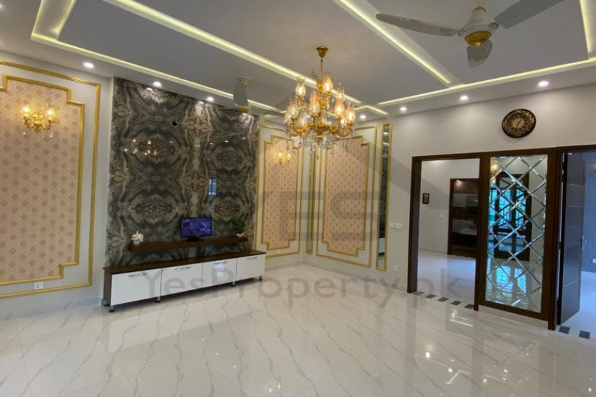 10 Marla Brand New Luxury House for Sale at Super Hot Location of Bahria Town Lahore.