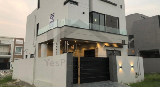 5 Marla brand New house for sale in DHA 9 Town