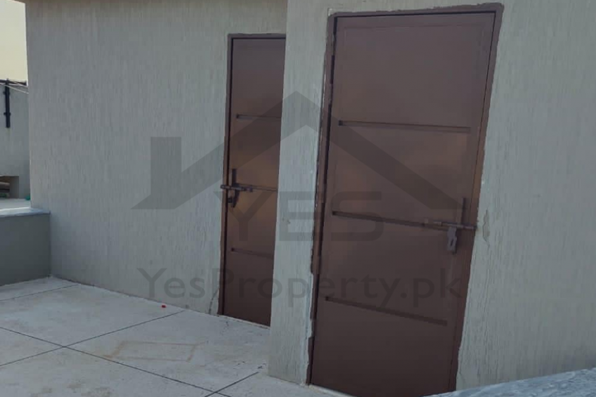 10 Marla luxury furnished house with basement full furnished for Sale in Bahria town phase 8