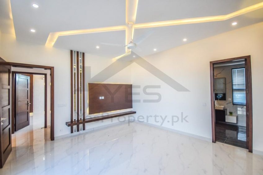 1 kanal brand new full besment designer house for sale in dha phase 6