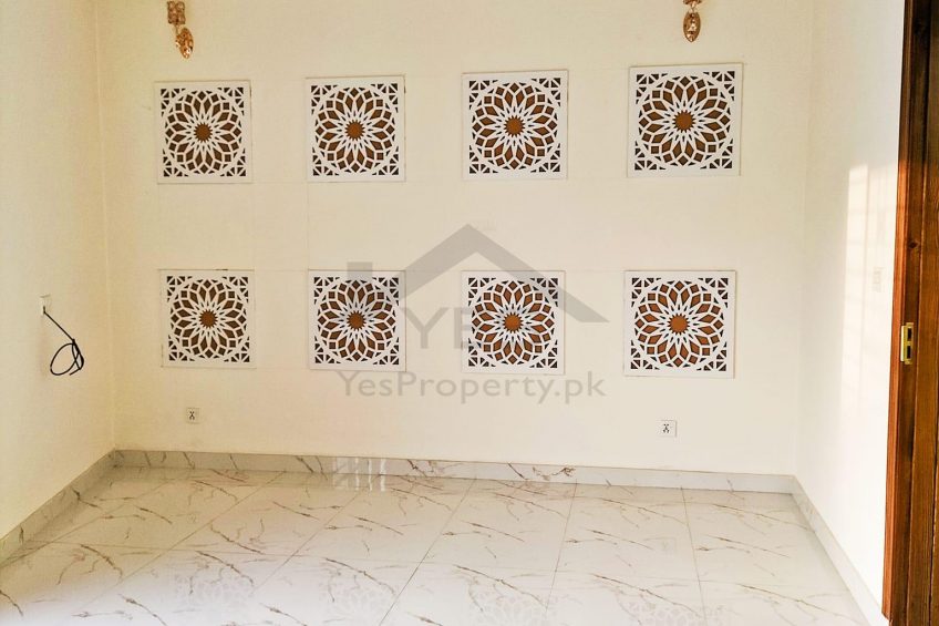 10 Marla Brand New house for sale in Allama Iqbal Town