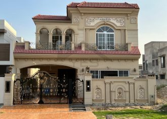 10 MARLA SPANISH HOUSE FOR SALE IN DHA PHASE 6 WITH BASEMENT