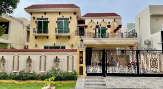 1 Kanal Luxury House for Sale in DHA Phase 4, Block CC, Lahore