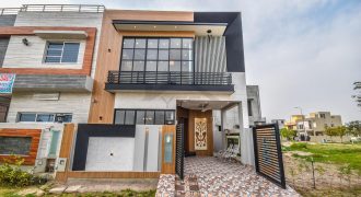 5 marla brand new house for sale in Central Park Housing Scheme