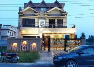 10 marla brand new house for sale in Central Park Housing Scheme main ferozpur road lahore