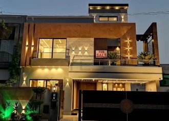 10 marla brand new designer house for sale in bahria Town lahore