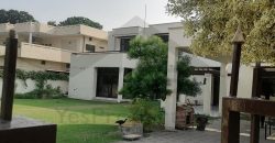 2 Kanal Old House for Sale Hot Location of Phase 1 DHA Lahore