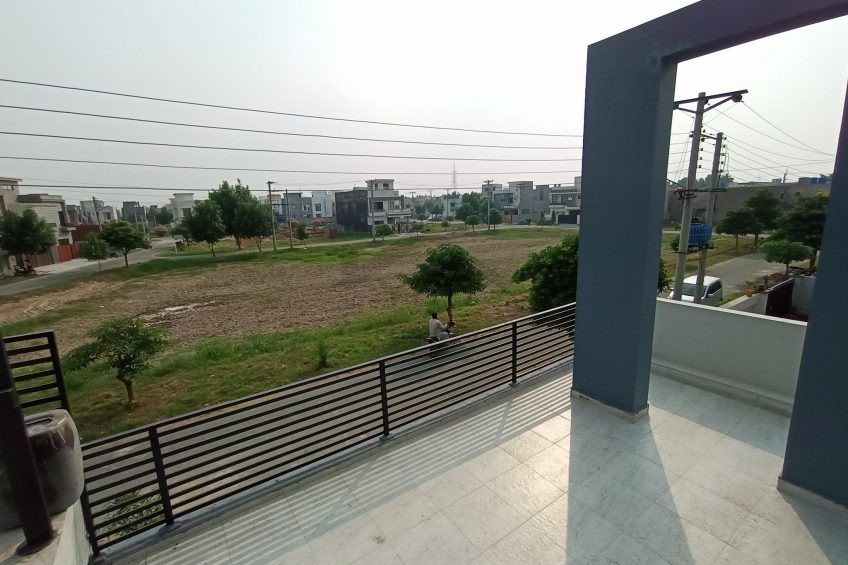 8 Marla Beautiful Brand New House For Sale in DHA Phase Xi Sector-3 Halloki Garden