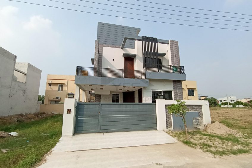 8 Marla Beautiful Brand New House For Sale in DHA Phase Xi Sector-3 Halloki Garden