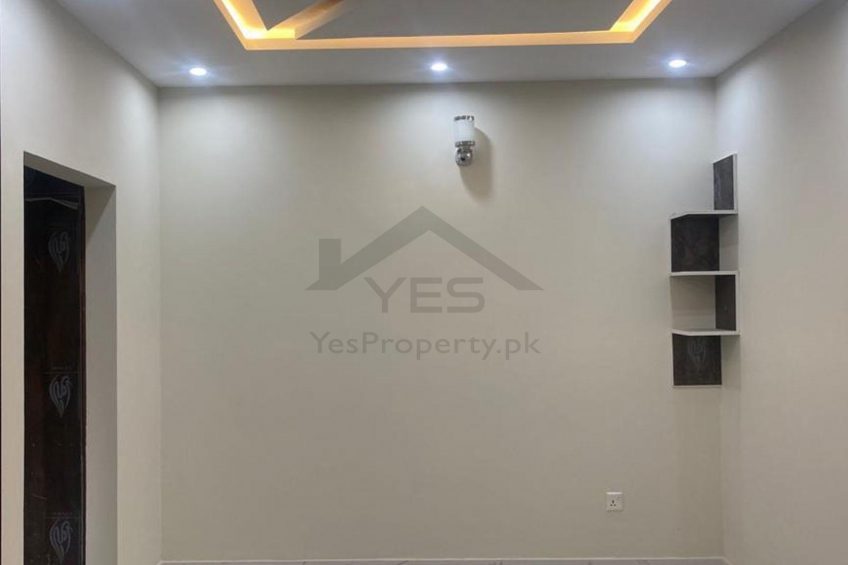 3.5 MARLA HOUSE ONE YEAR USE ONLY SOLID CONSTRUCTION For Sale NEAR TO LUMS in Lahore