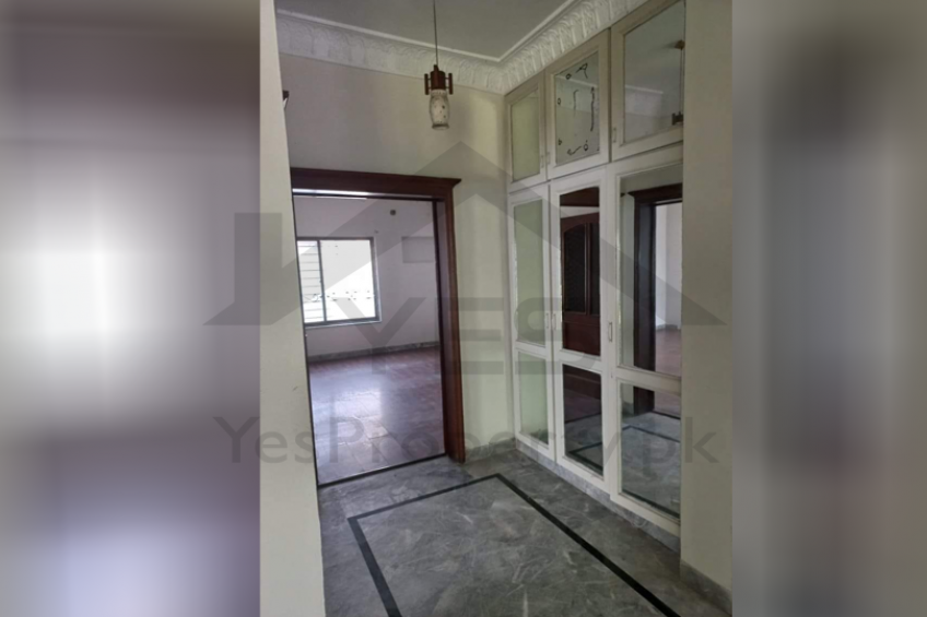 1 Kanal house for sale in DHA Phase 4 Lahore.