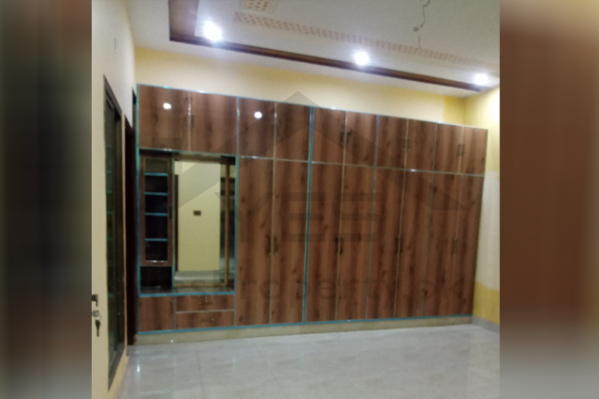 4 Marla Brand New House For Sale in Shakeel Colony Boota Road Nearby Model Town Sialkot