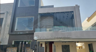 10 Marla house for sale in Bahria Orchard Lahore