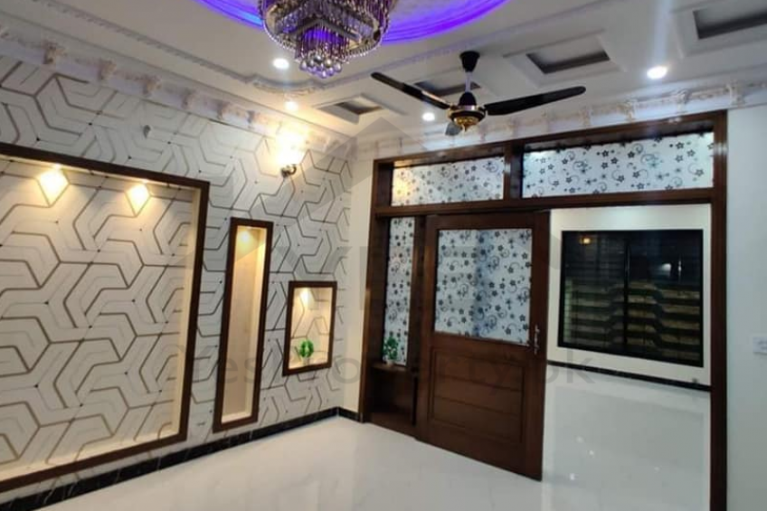 10 Marla Brand New House Available For Sale in Central Park Housing Scheme Main Feroz Pur Road Lahore