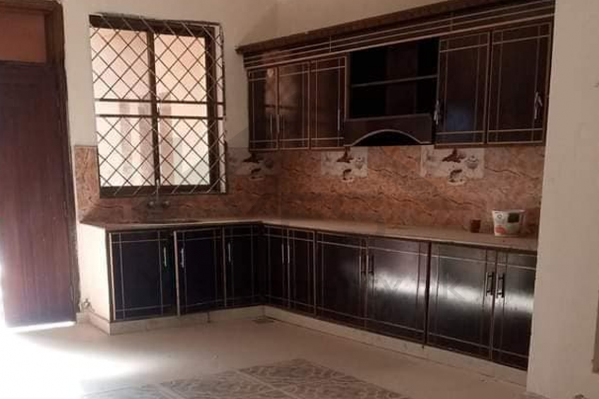 10 Marla Brand New House For Sale in Nasheman Sialkot