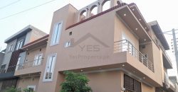 5 Marla Triple Story Corner House for Sale In front of the Park of Sajid Garden, Lahore