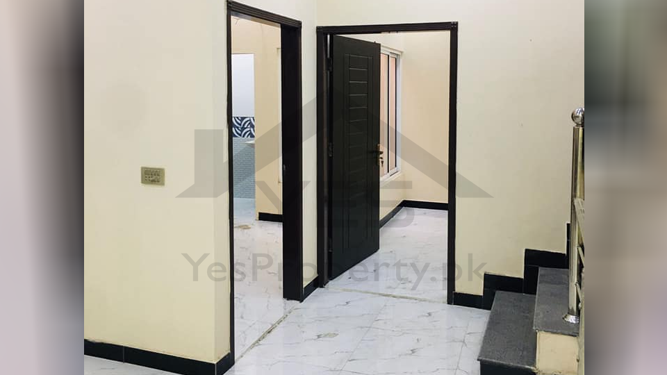 2.5 Marla Beautiful House For sale Loctaed at medical housings society