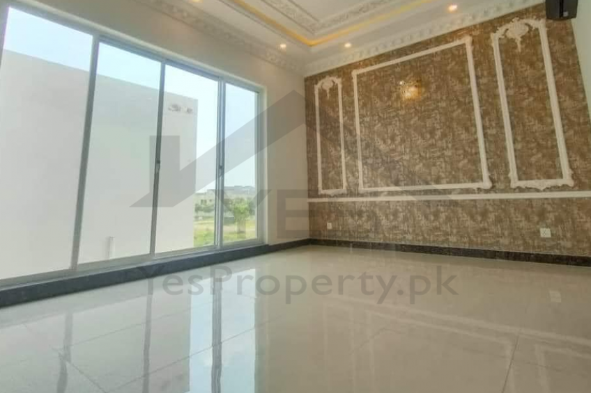 1 kanal Spanish Design Beautiful House for Sale in DHA Lahore