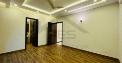 7 marla House urgent sale in DHA Phase 6